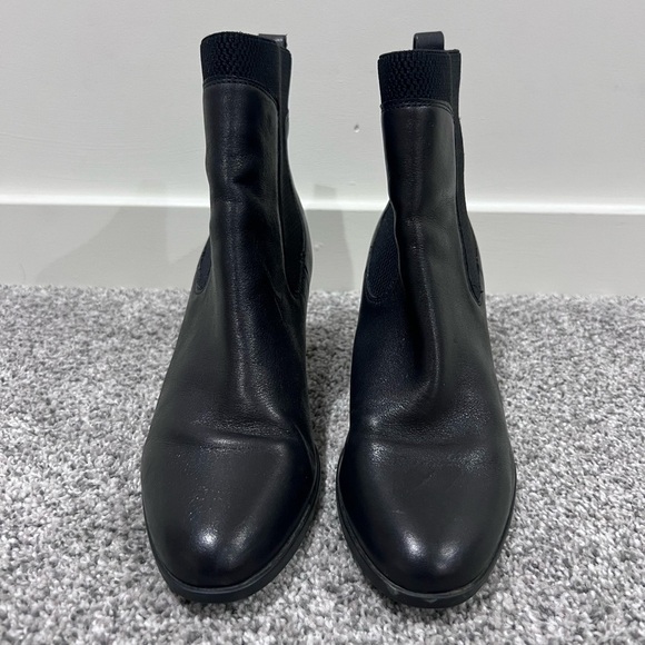Born Black Genuine Leather Donella Chelsea Boots Block Heel Women’s Size US 9 - Picture 2 of 10